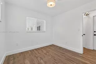 341 NW 15th St, Homestead, FL 33030 - Photo 17
