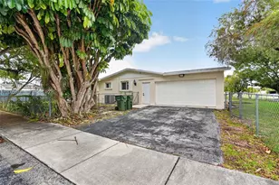 341 NW 15th St, Homestead, FL 33030 - Photo 7