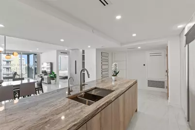 1500 Ocean Dr #1003, Miami Beach, FL 33139 - Photo 11