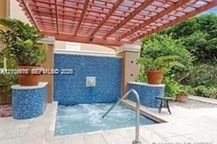 19901 E Country Club Dr, Aventura, FL 33180 - Photo 25