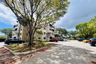 7740 Camino Real, Miami, FL 33143 - Photo 15