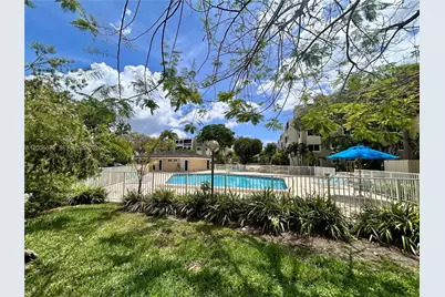 7740 Camino Real #G404, Miami, FL 33143 - Photo 19