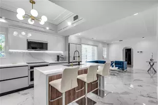 170 NW 105th St, Miami Shores, FL 33150 - Photo 13
