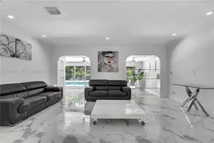 170 NW 105th St, Miami Shores, FL 33150 - Photo 15