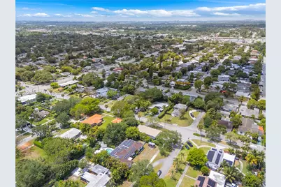 170 NW 105th St, Miami Shores, FL 33150 - Photo 49