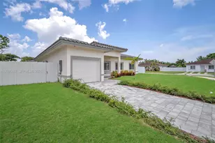 12901 SW 265th St, Homestead, FL 33032 - Photo 3