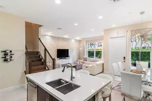 12417 NW 17th Manor, Pembroke Pines, FL 33028 - Photo 7