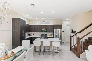 12417 NW 17th Manor, Pembroke Pines, FL 33028 - Photo 3