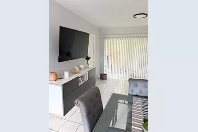 2921 NW 68th Ter #1, Sunrise, FL 33313 - Photo 3