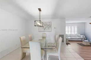 120 NW 84th Way, Coral Springs, FL 33071 - Photo 9
