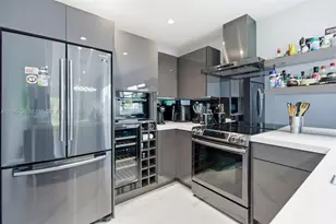 1428 Euclid Ave, Miami Beach, FL 33139 - Photo 3