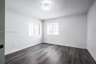 920 Pennsylvania Ave, Miami Beach, FL 33139 - Photo 3