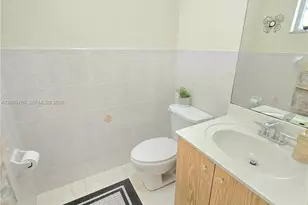 6755 NW 182nd St, Hialeah, FL 33015 - Photo 21