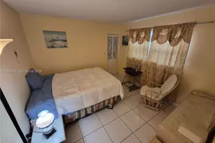415 NE 2nd St, Hallandale Beach, FL 33009 - Photo 11
