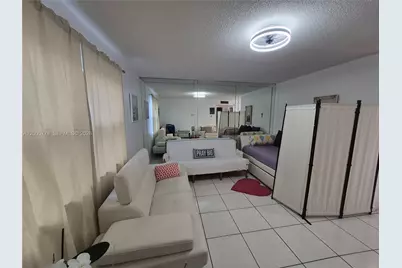 415 NE 2nd St #202, Hallandale Beach, FL 33009 - Photo 9
