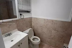 8870 Fontainebleau Blvd, Miami, FL 33172 - Photo 5