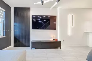 5040 Eucalyptus Dr, Hollywood, FL 33021 - Photo 11