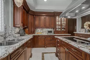 600 Coral Wy, Coral Gables, FL 33134 - Photo 5