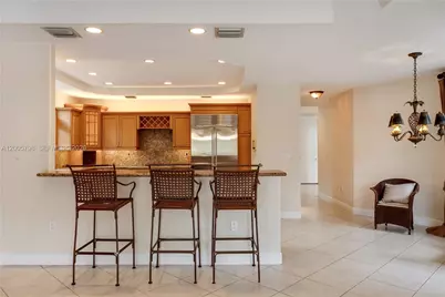 11071 SW 28th St, Miami, FL 33165 - Photo 19