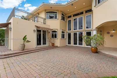 11071 SW 28th St, Miami, FL 33165 - Photo 51
