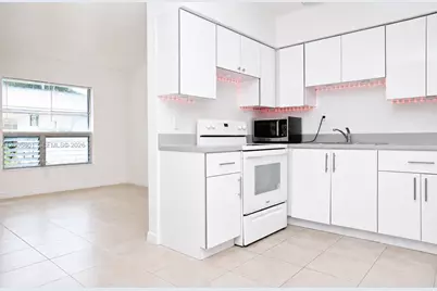 2206 Fillmore St #6, Hollywood, FL 33020 - Photo 3