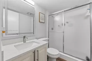 625 Oaks Dr, Pompano Beach, FL 33069 - Photo 25