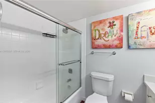 625 Oaks Dr, Pompano Beach, FL 33069 - Photo 23