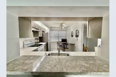 571 SW 141st Ave #208N, Pembroke Pines, FL 33027 - Photo 7