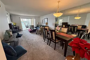 571 SW 141st Ave, Pembroke Pines, FL 33027 - Photo 11