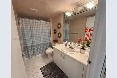 571 SW 141st Ave #208N, Pembroke Pines, FL 33027 - Photo 5