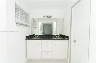 2260 Charleston St, Hollywood, FL 33020 - Photo 15