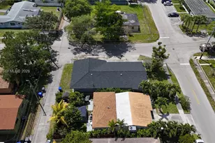 2260 Charleston St, Hollywood, FL 33020 - Photo 5