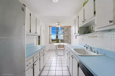231 174th St #617, Sunny Isles Beach, FL 33160 - Photo 5