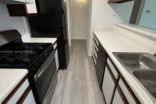 15285 SW 107th Ln, Miami, FL 33196 - Photo 5