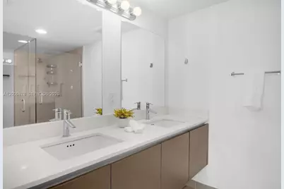 6620 Indian Creek Dr #616, Miami Beach, FL 33141 - Photo 13