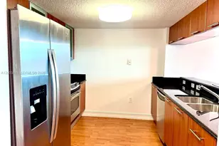 1800 N Bayshore Dr, Miami, FL 33132 - Photo 5