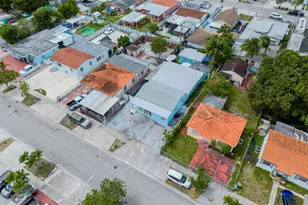 141 E 16th St, Hialeah, FL 33010 - Photo 7