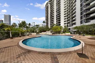 520 Brickell Key Dr, Miami, FL 33131 - Photo 19