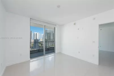 92 SW 3rd St #4612, Miami, FL 33130 - Photo 13