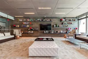1080 Brickell Ave, Miami, FL 33131 - Photo 9