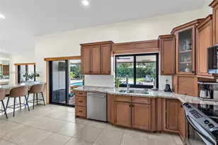 10401 NW 48th Manor, Coral Springs, FL 33076 - Photo 17