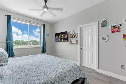 945 SW 154th Ct, Miami, FL 33194 - Photo 27