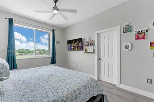 945 SW 154th Ct, Miami, FL 33194 - Photo 27