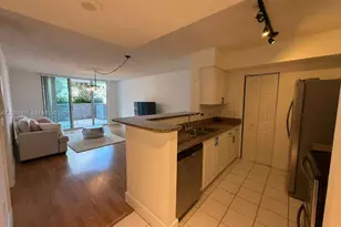 1155 Brickell Bay Dr, Miami, FL 33131 - Photo 7