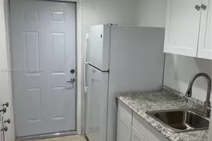9945 SW 164th Terrace, Miami, FL 33157 - Photo 3
