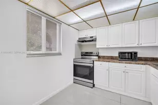 8103 Camino Real, Miami, FL 33143 - Photo 11