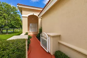6298 Harbour Chase Dr, Lake Worth, FL 33467 - Photo 3