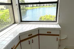 1100 Constitution Dr, Homestead, FL 33034 - Photo 15