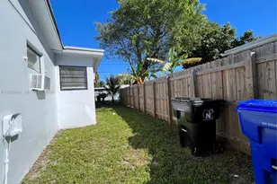 6301 SW 20th St, North Lauderdale, FL 33068 - Photo 17
