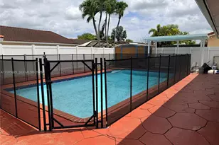 14899 SW 176th St, Miami, FL 33187 - Photo 15